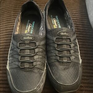 Skechers Women’s Black Slip-On Sneakers